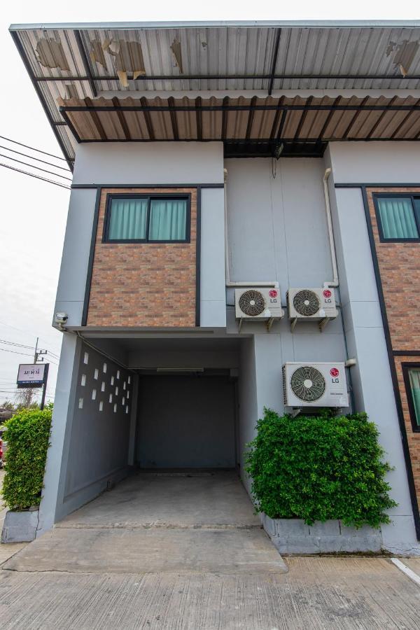 Matini Klong1 Hotel Rangsit Ngoại thất bức ảnh