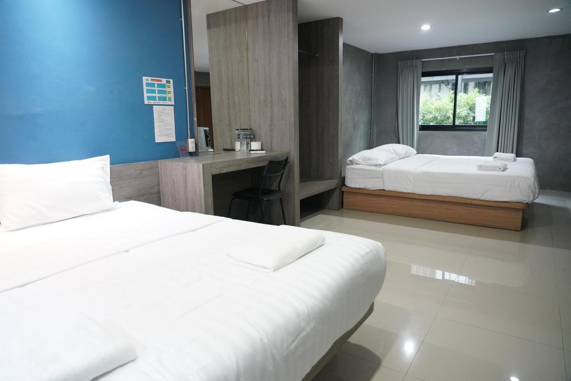 Matini Klong1 Hotel Rangsit Ngoại thất bức ảnh