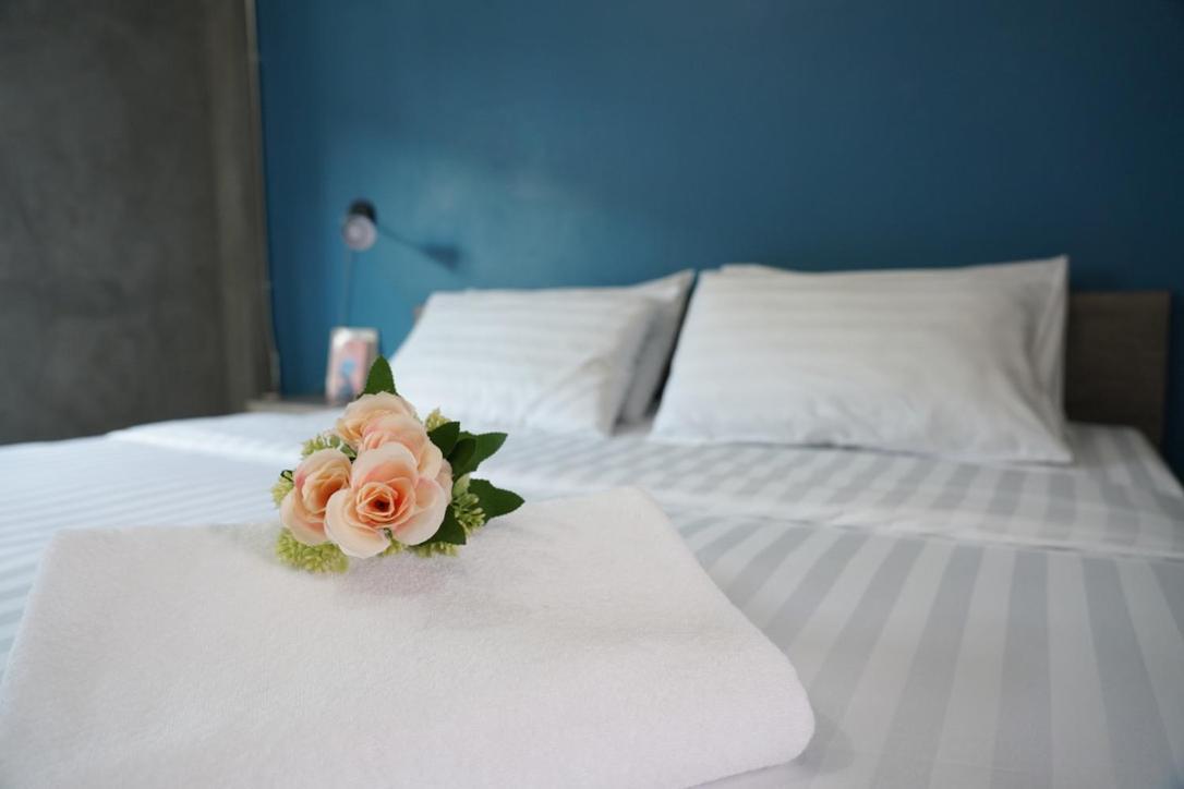 Matini Klong1 Hotel Rangsit Ngoại thất bức ảnh